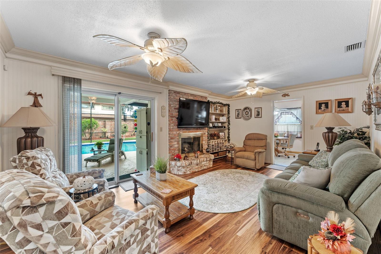 Image 12 of 33 For 620 Red Sail Lane