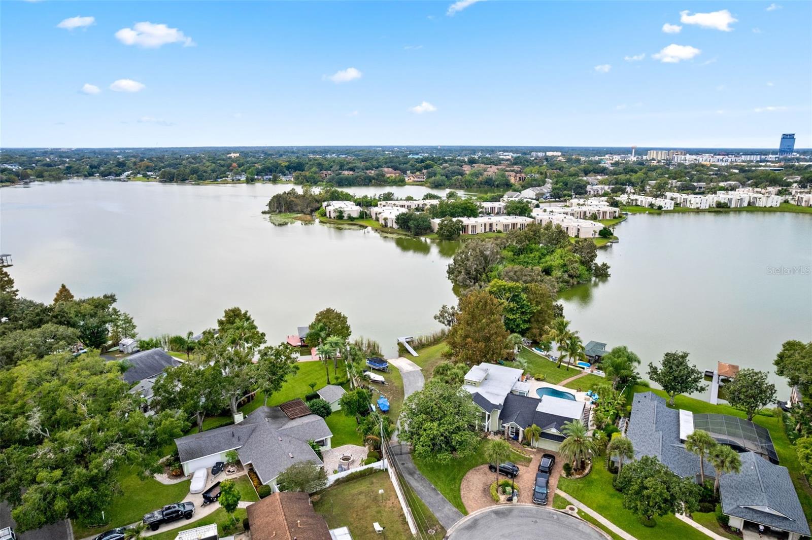 Image 31 of 33 For 620 Red Sail Lane