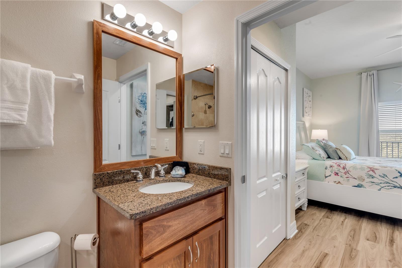 Image 39 of 99 For 5300 Atlantic Avenue 18-503