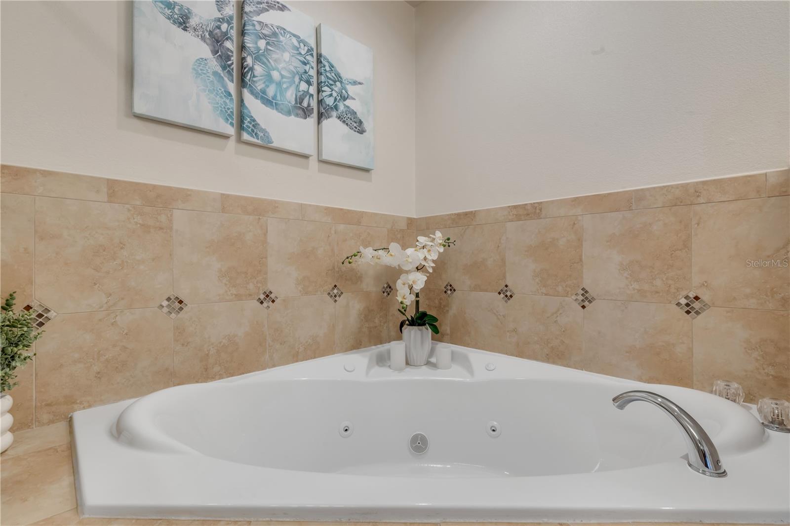 Image 43 of 99 For 5300 Atlantic Avenue 18-503