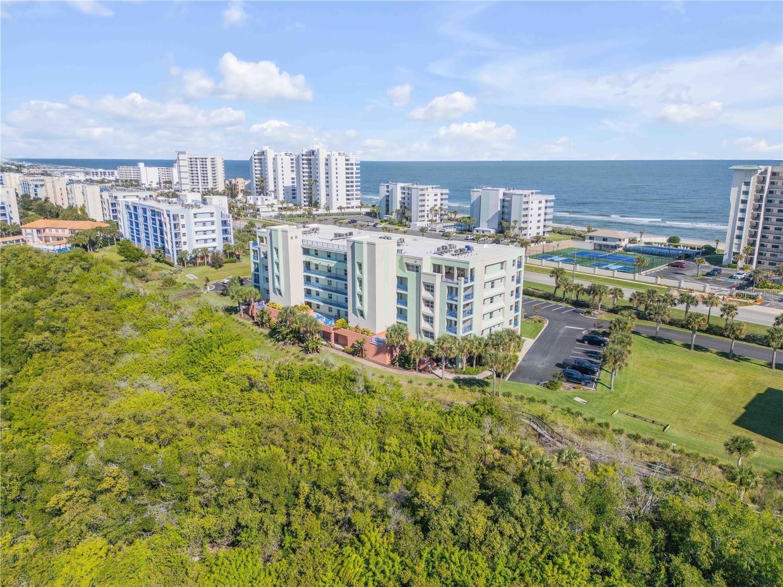 Image 67 of 99 For 5300 Atlantic Avenue 18-503