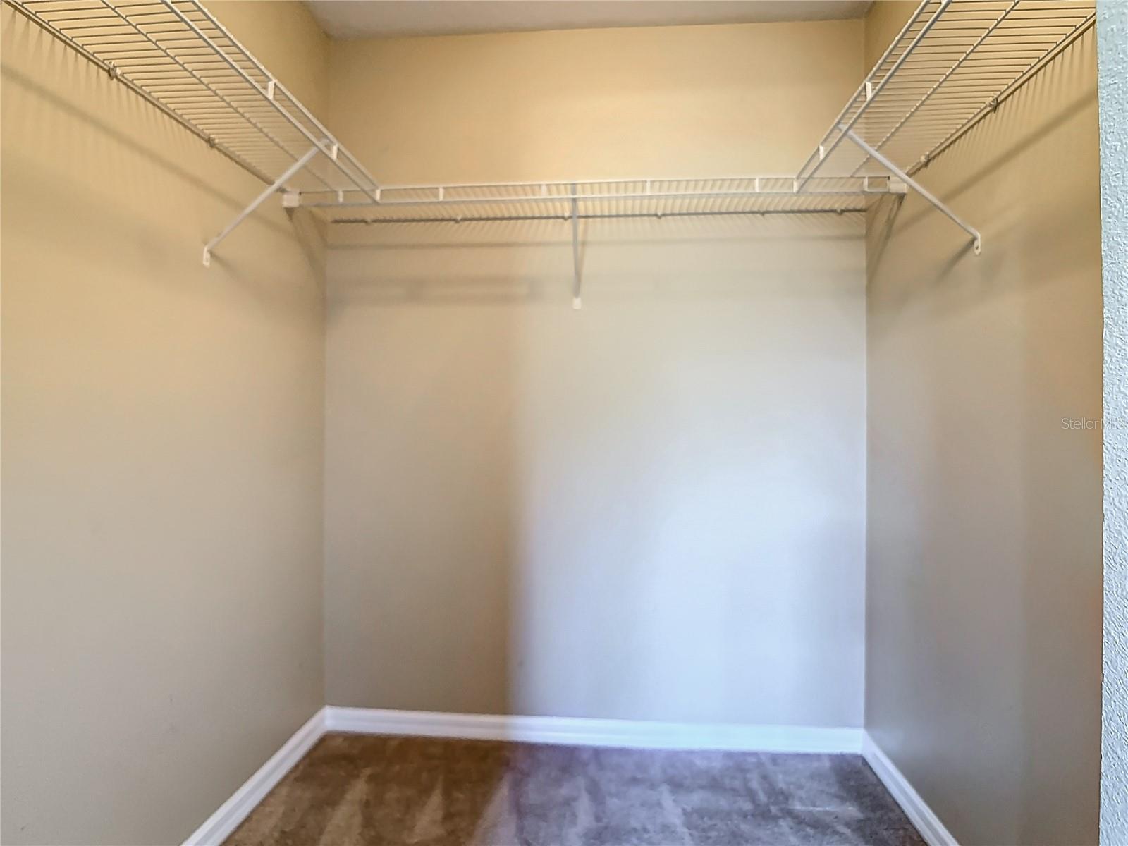 Image 20 of 61 For 530 Coral Trace Boulevard