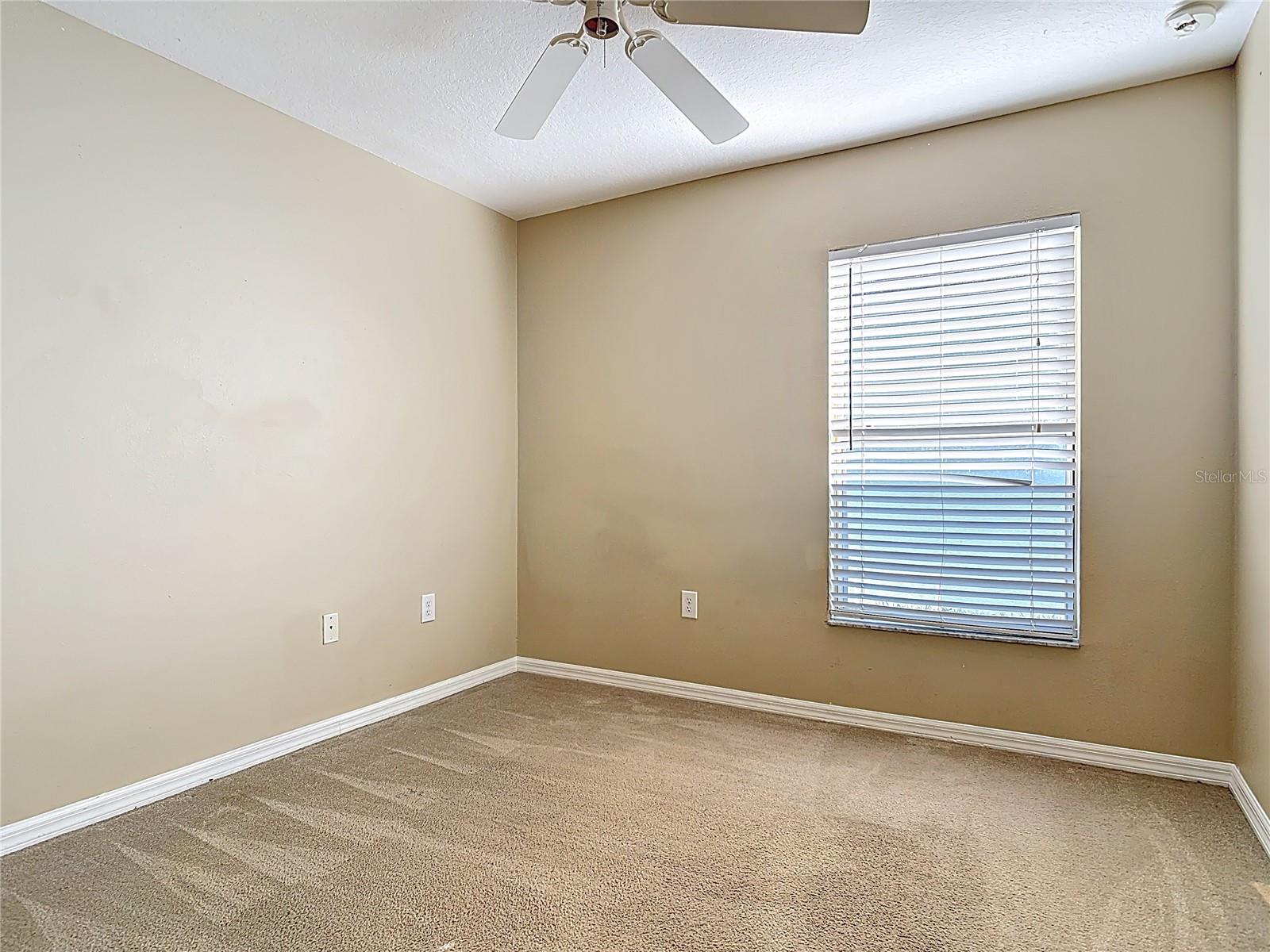 Image 40 of 61 For 530 Coral Trace Boulevard