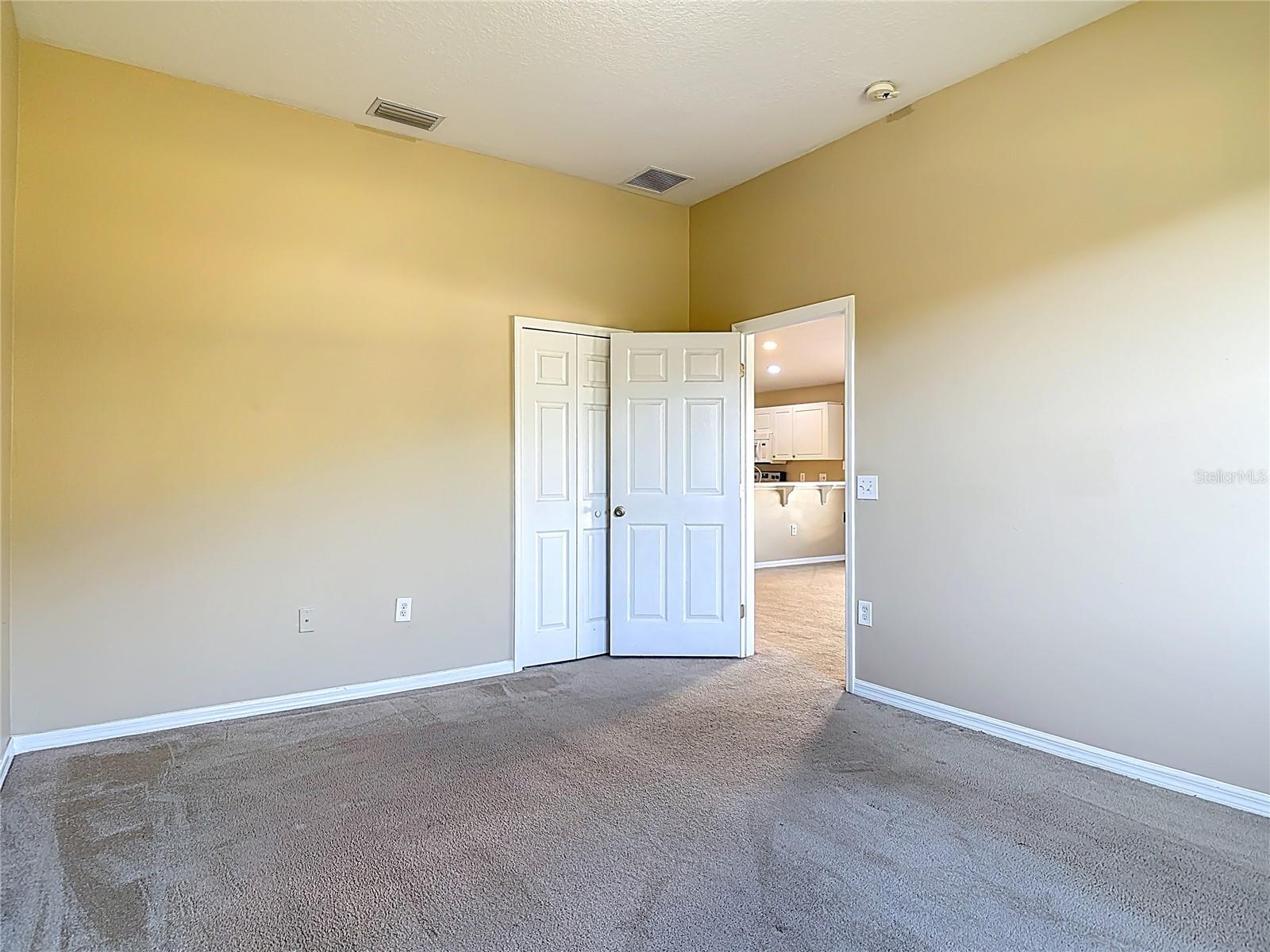 Image 44 of 61 For 530 Coral Trace Boulevard