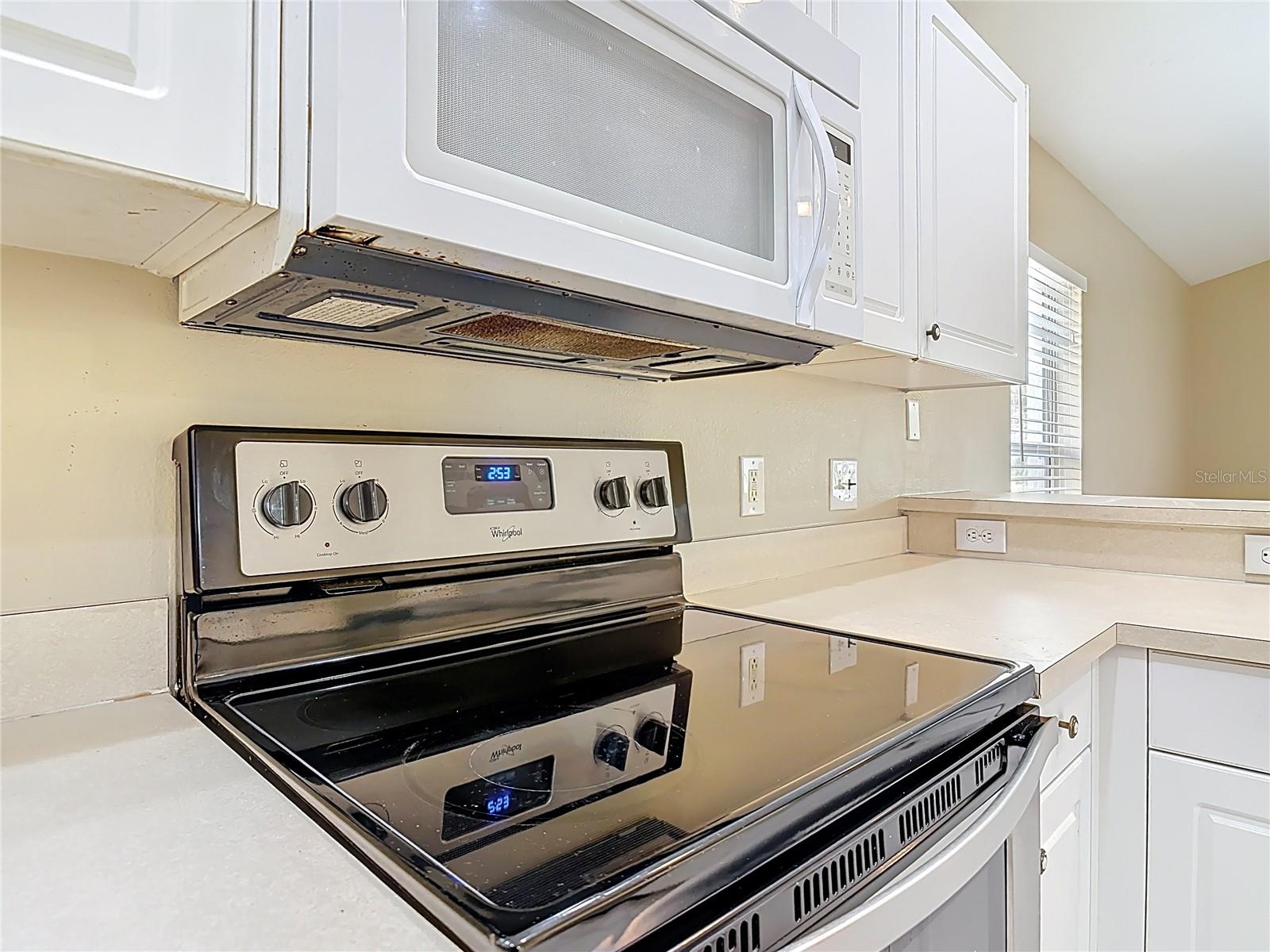 Image 53 of 61 For 530 Coral Trace Boulevard