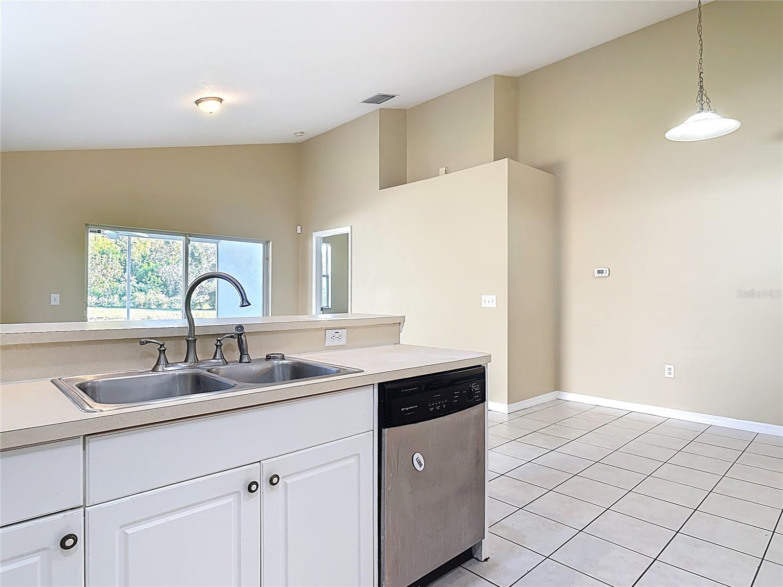 Image 54 of 61 For 530 Coral Trace Boulevard