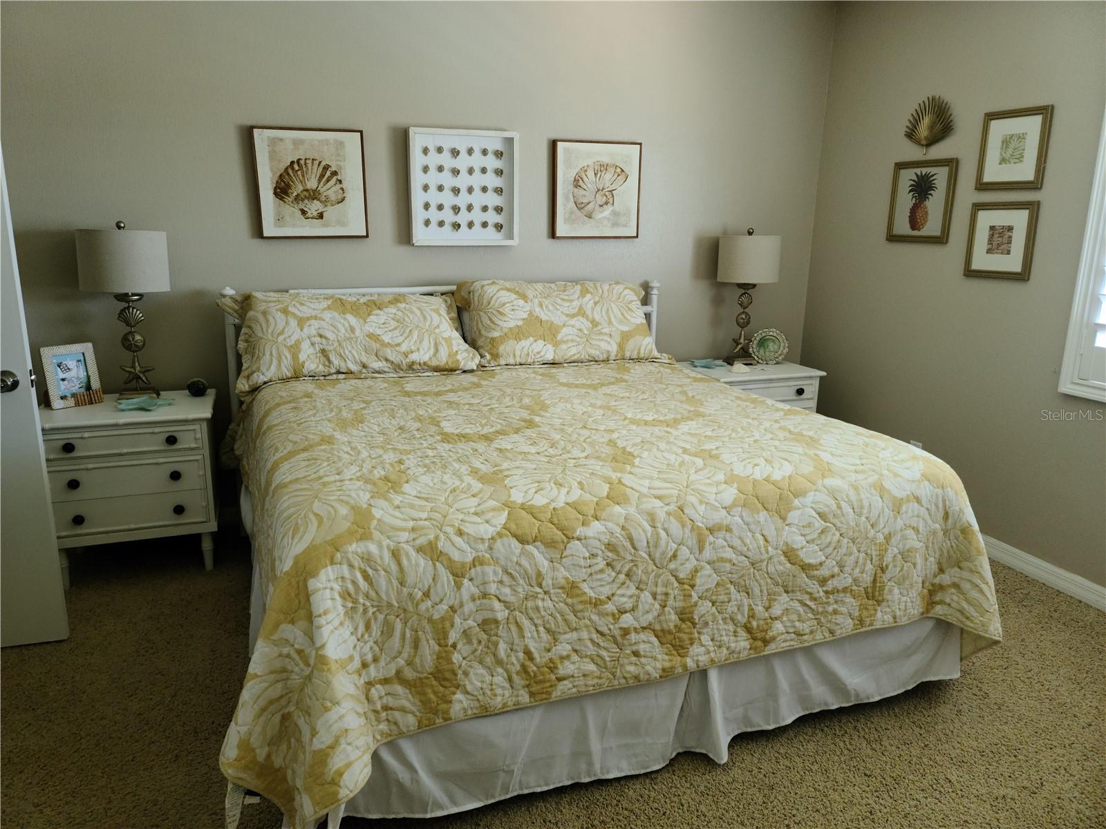 Image 16 of 19 For 815 Ocean Shore Boulevard 8b