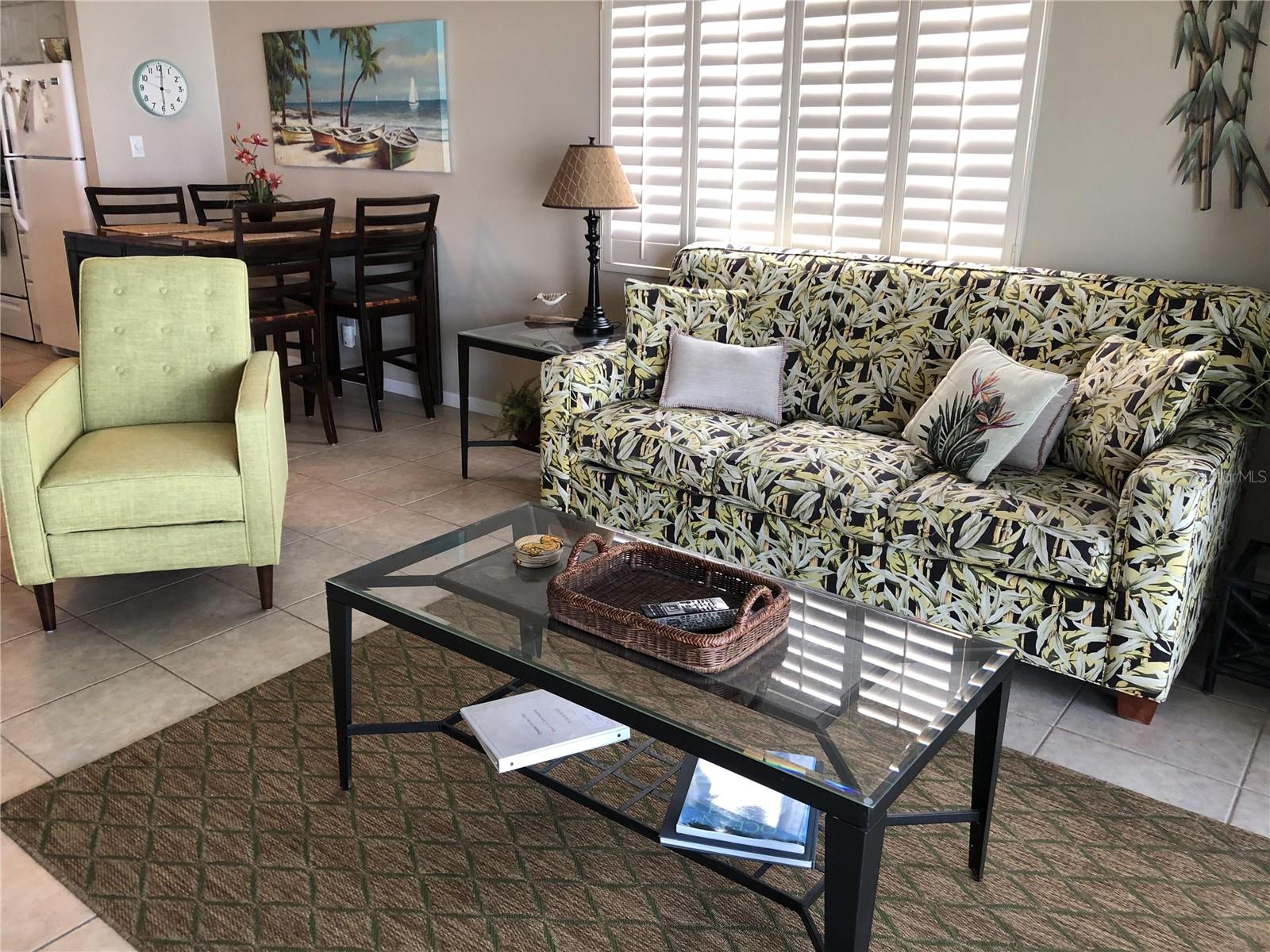 Image 6 of 19 For 815 Ocean Shore Boulevard 8b