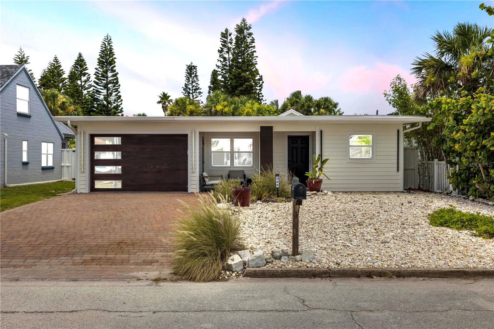 Image 3 of 48 For 206 Kirkland Road