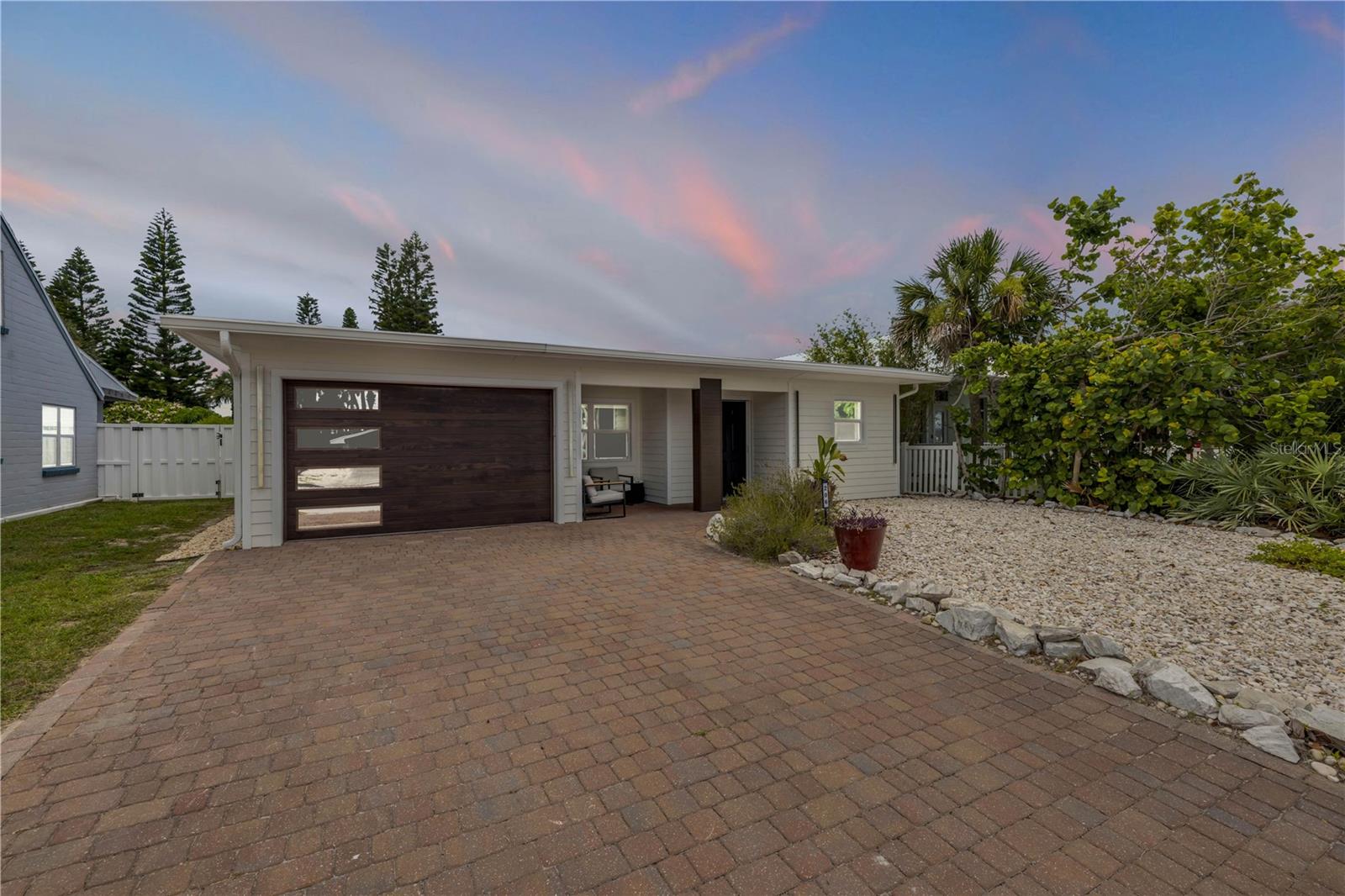 Image 5 of 48 For 206 Kirkland Road