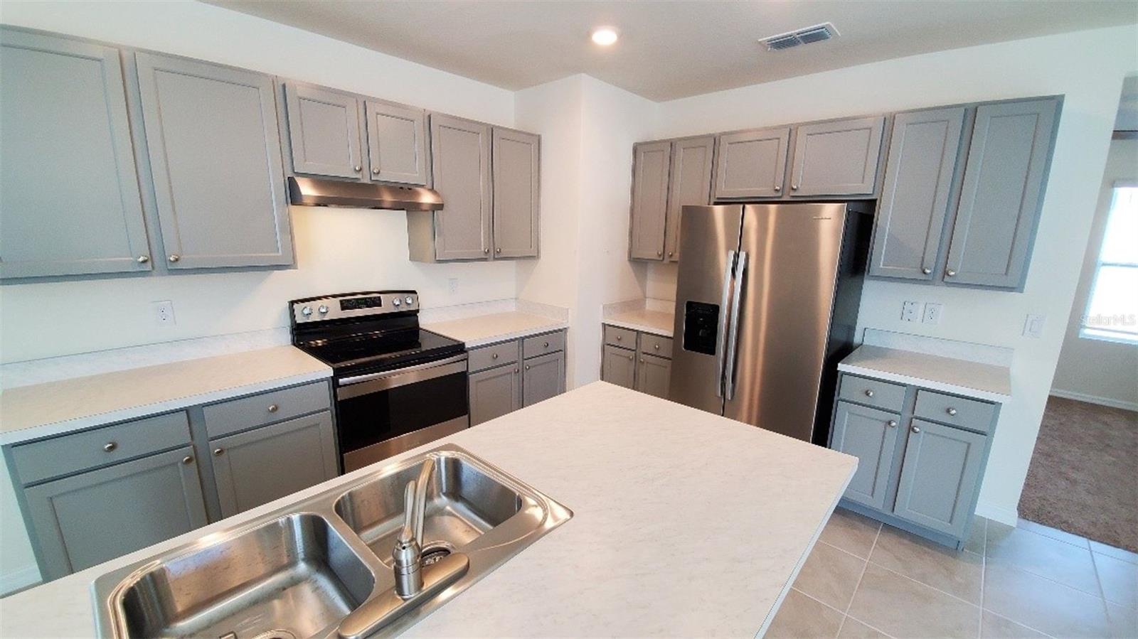 Image 3 of 12 For 140 Old Mill Pond Road