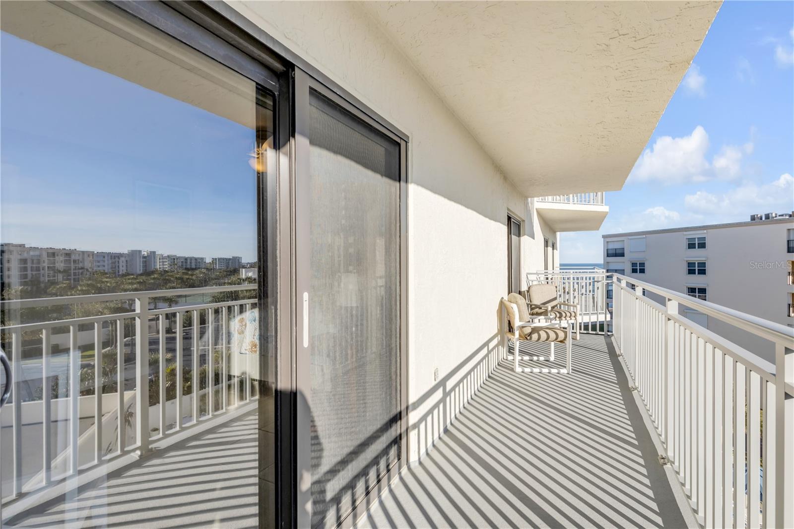 Image 52 of 70 For 5207 Atlantic Avenue 426