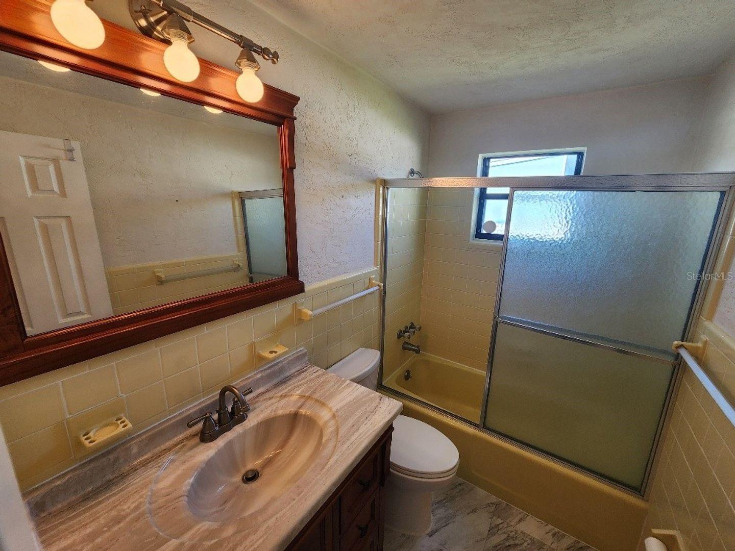 Image 12 of 16 For 105 Desoto Drive