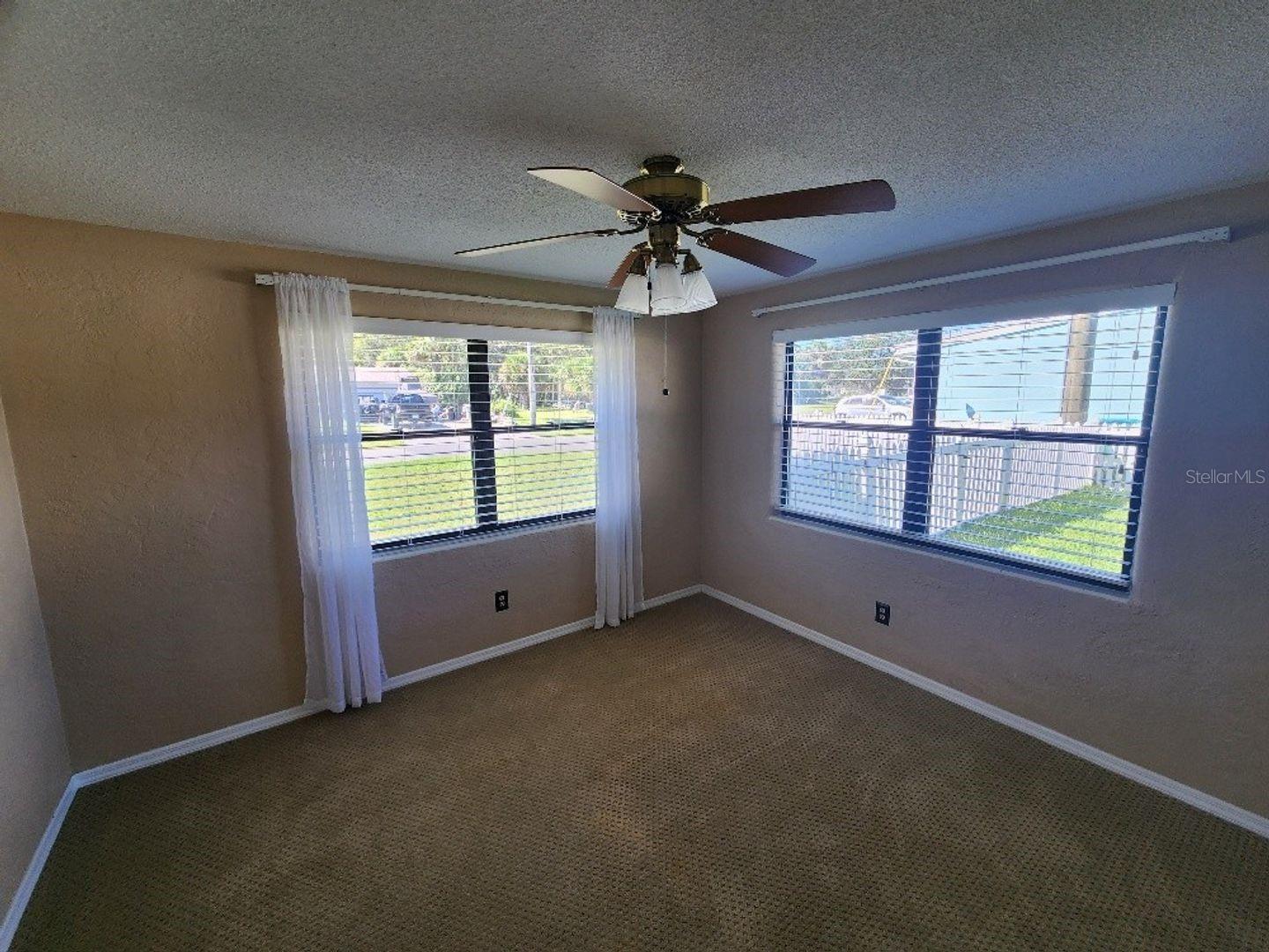 Image 9 of 16 For 105 Desoto Drive