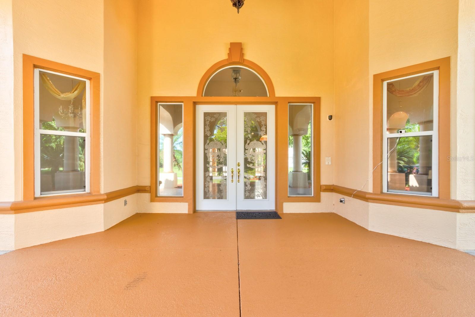 Image 3 of 44 For 58 Emerald Oaks Lane