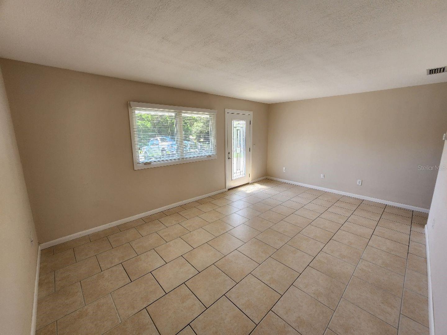 Image 11 of 16 For 4513 Saxon Drive