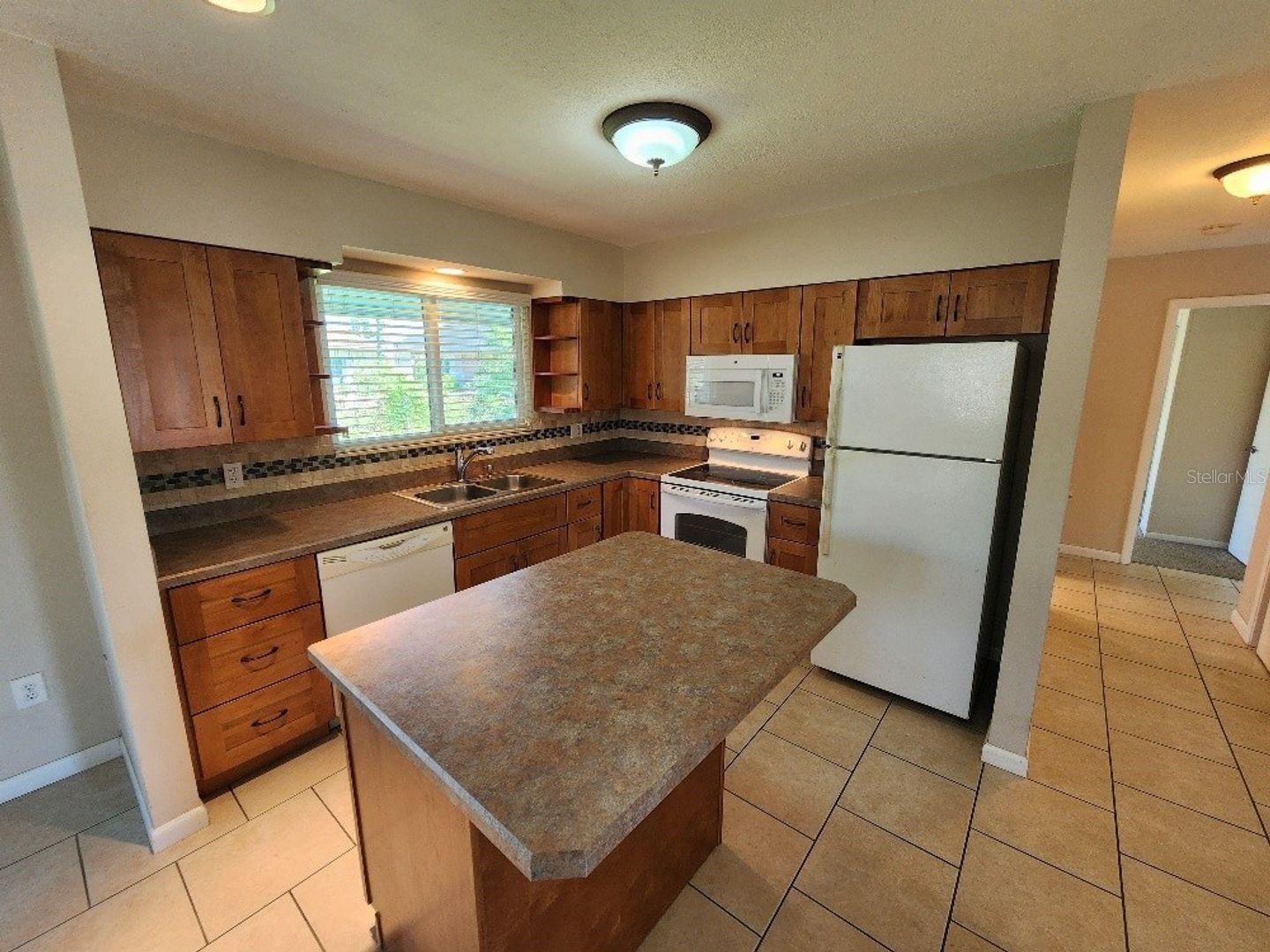 Image 3 of 16 For 4513 Saxon Drive