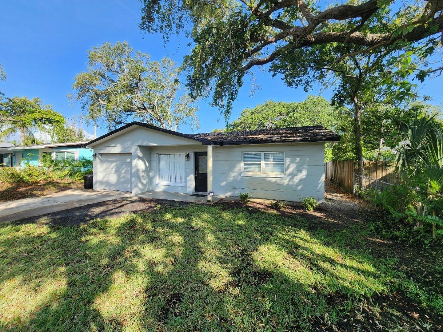 Image 2 of 11 For 798 11th Avenue