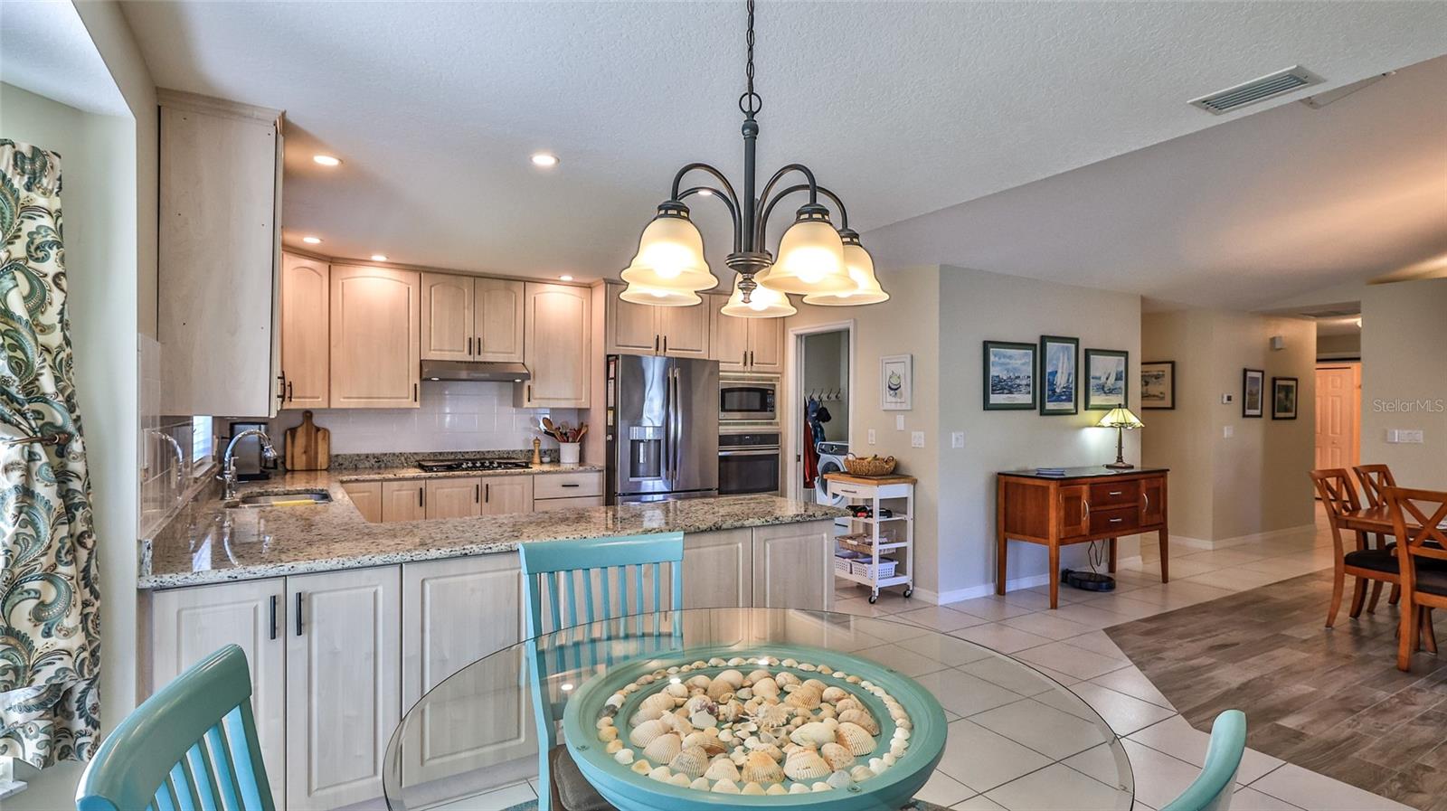 Image 14 of 62 For 257 Golf Club Drive