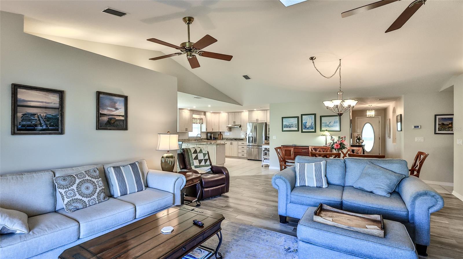 Image 3 of 62 For 257 Golf Club Drive