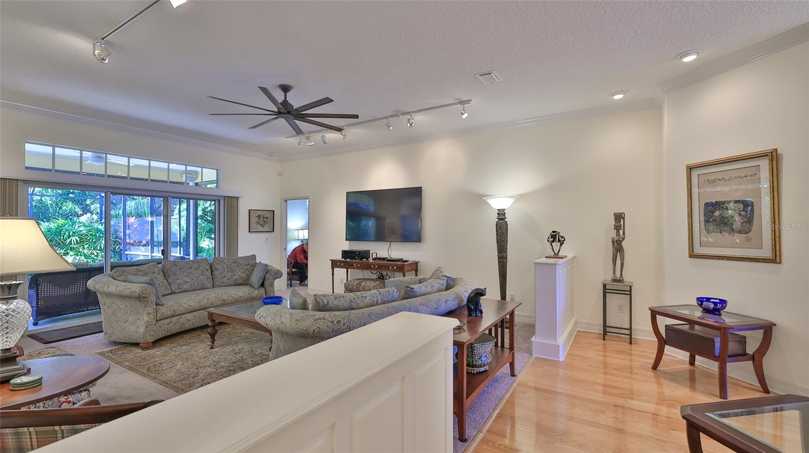 Image 22 of 83 For 2815 Bay Side Drive