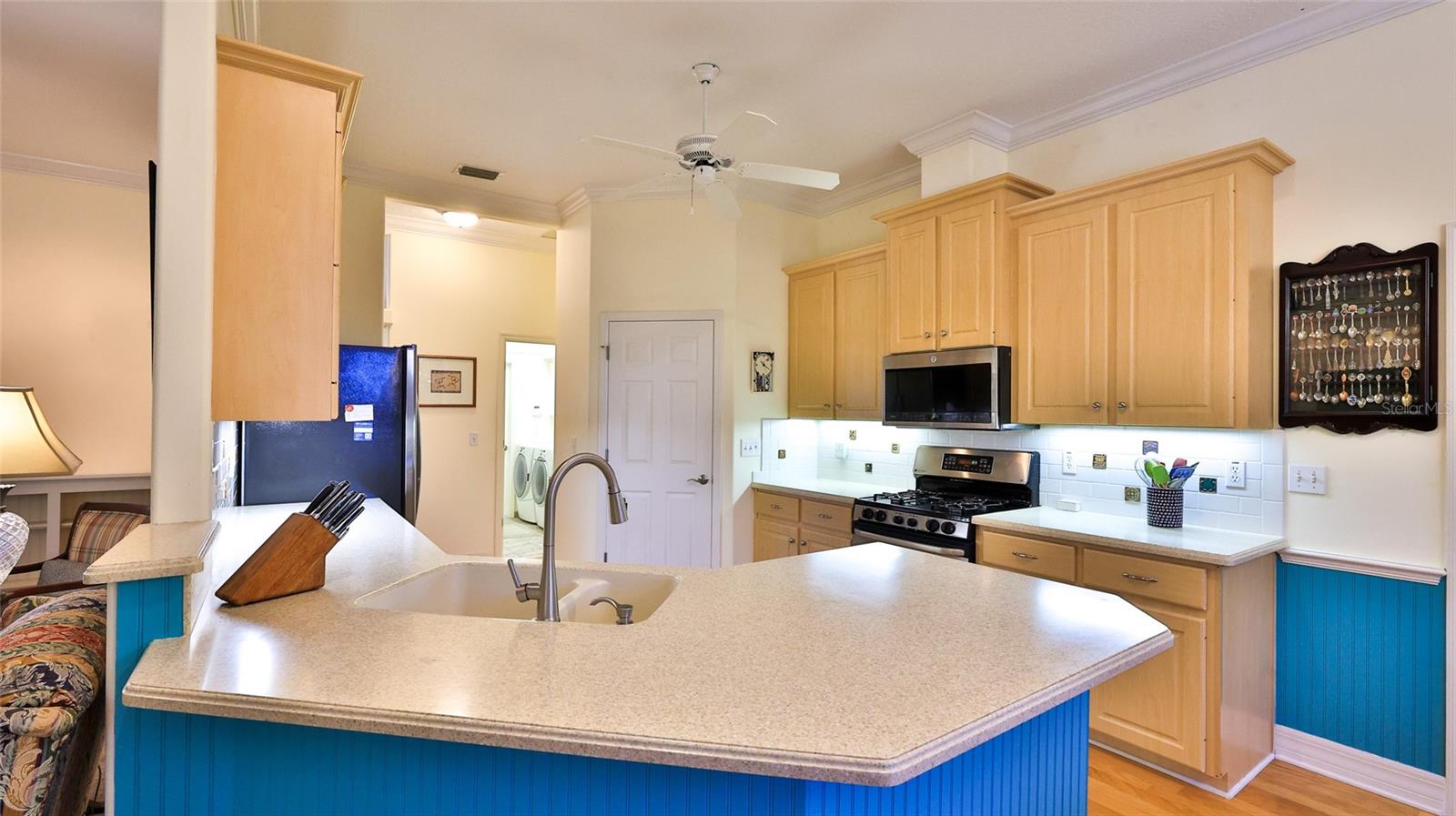 Image 33 of 83 For 2815 Bay Side Drive