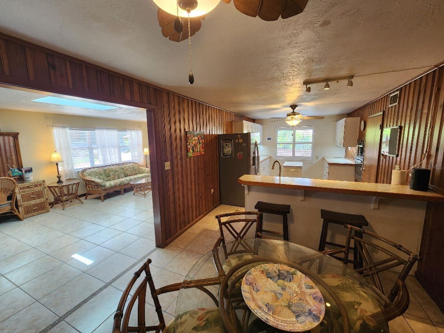 Image 4 of 21 For 2006 Hill Street