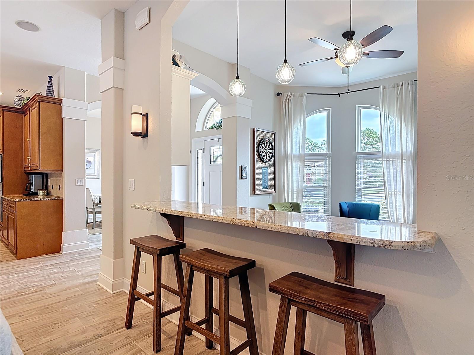 Image 17 of 43 For 6462 Longlake Drive