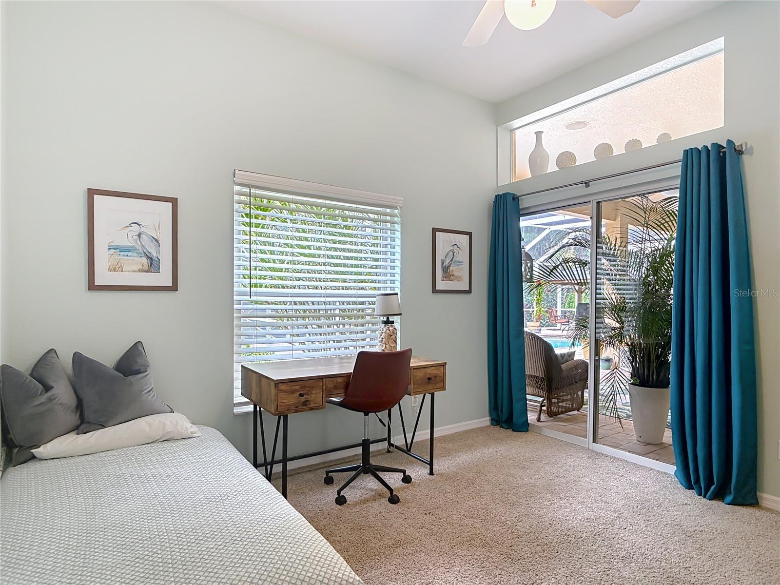 Image 19 of 43 For 6462 Longlake Drive