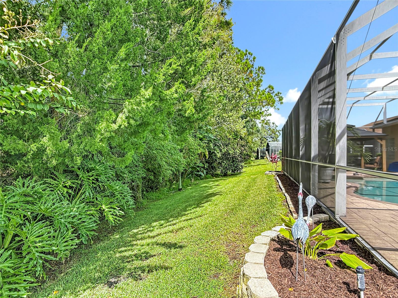 Image 37 of 43 For 6462 Longlake Drive