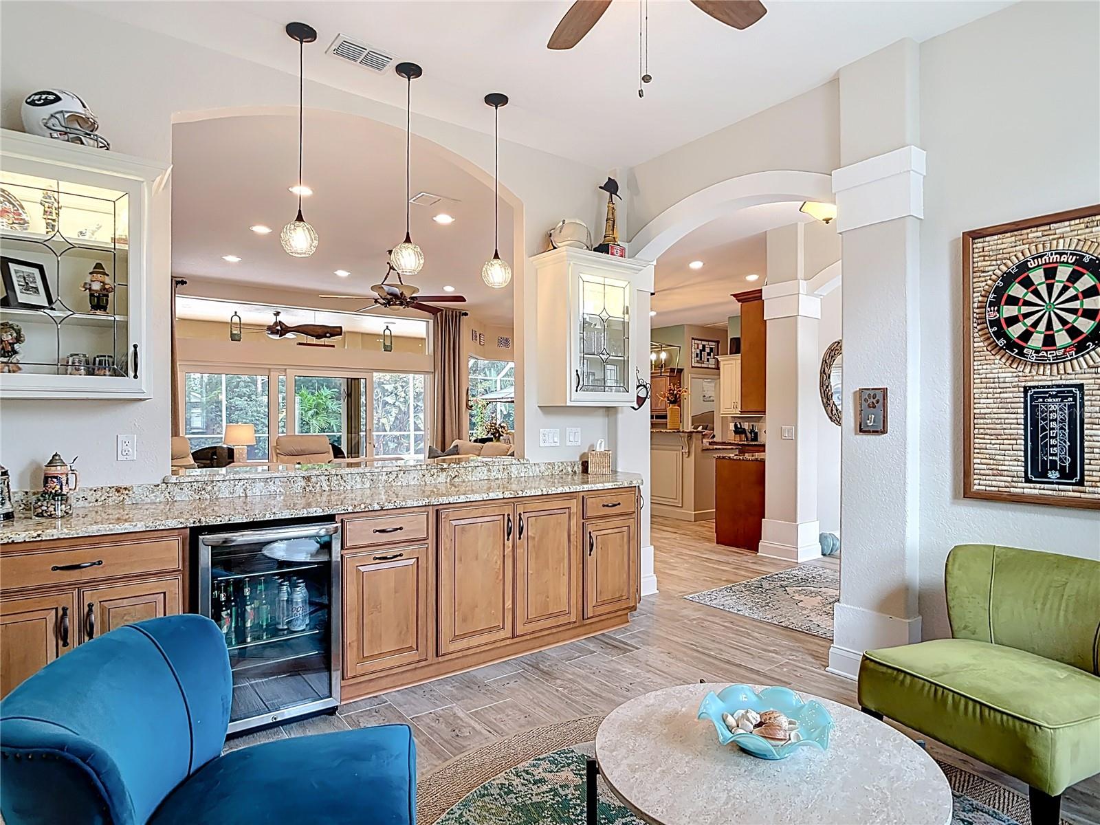 Image 6 of 43 For 6462 Longlake Drive