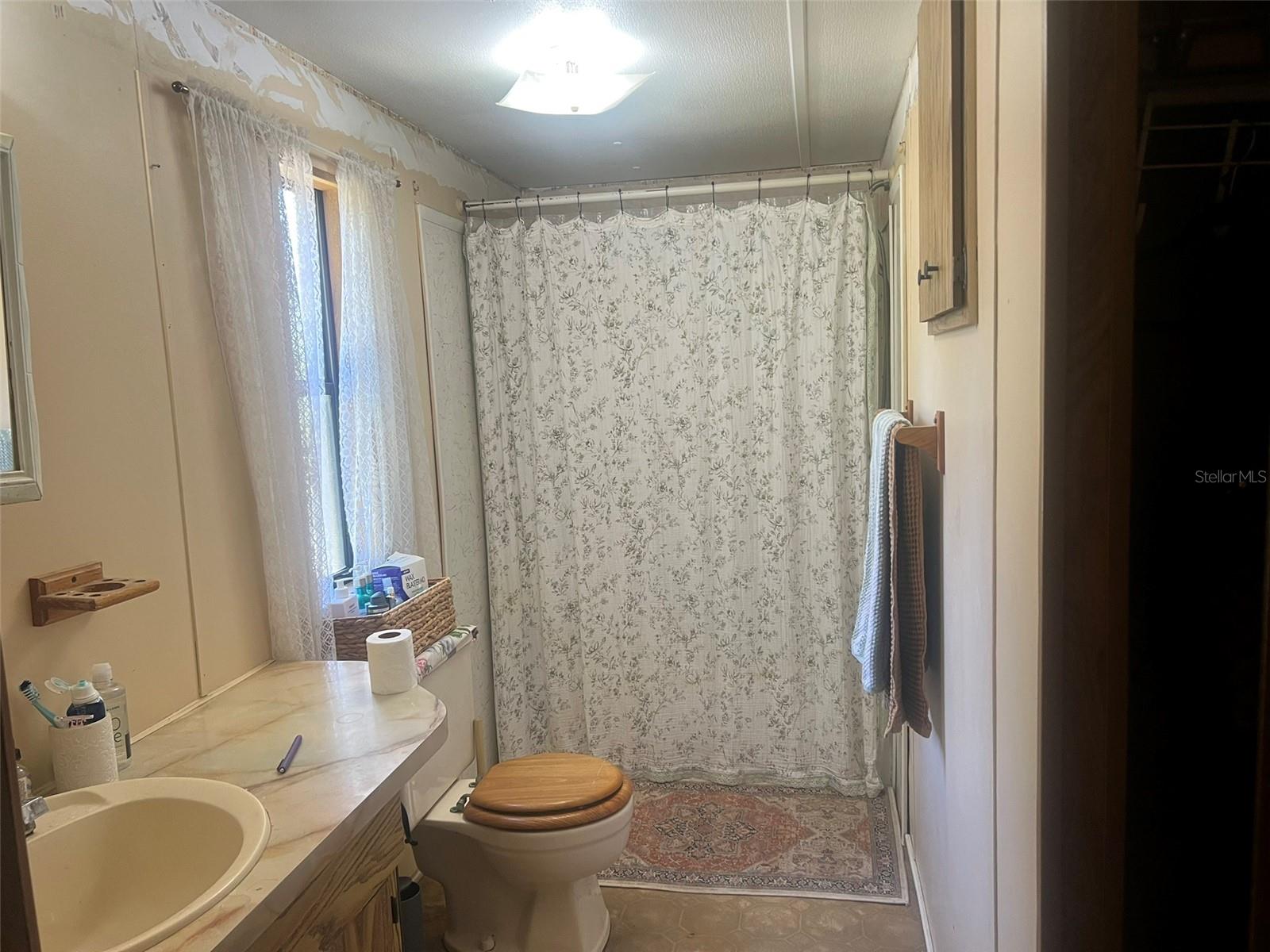 Image 13 of 43 For 17400 35th Lane