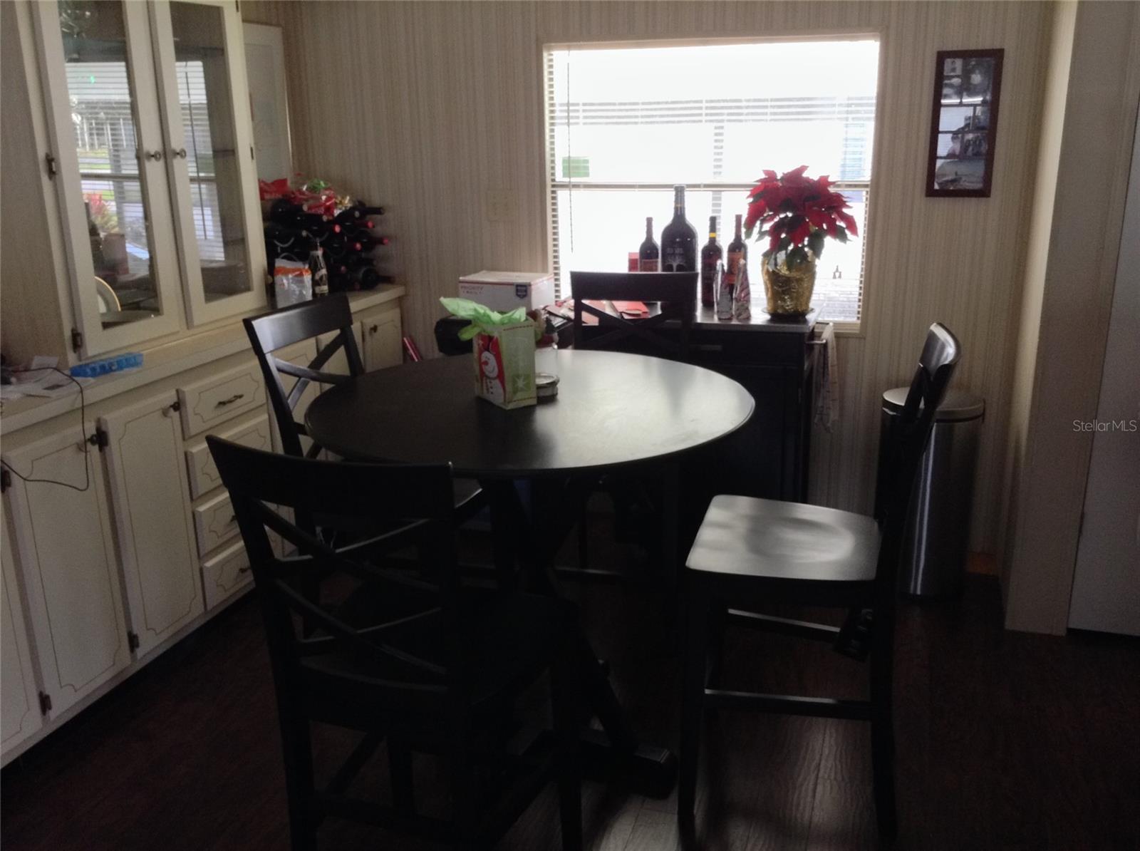 Image 14 of 23 For 4337 Indian River Drive W