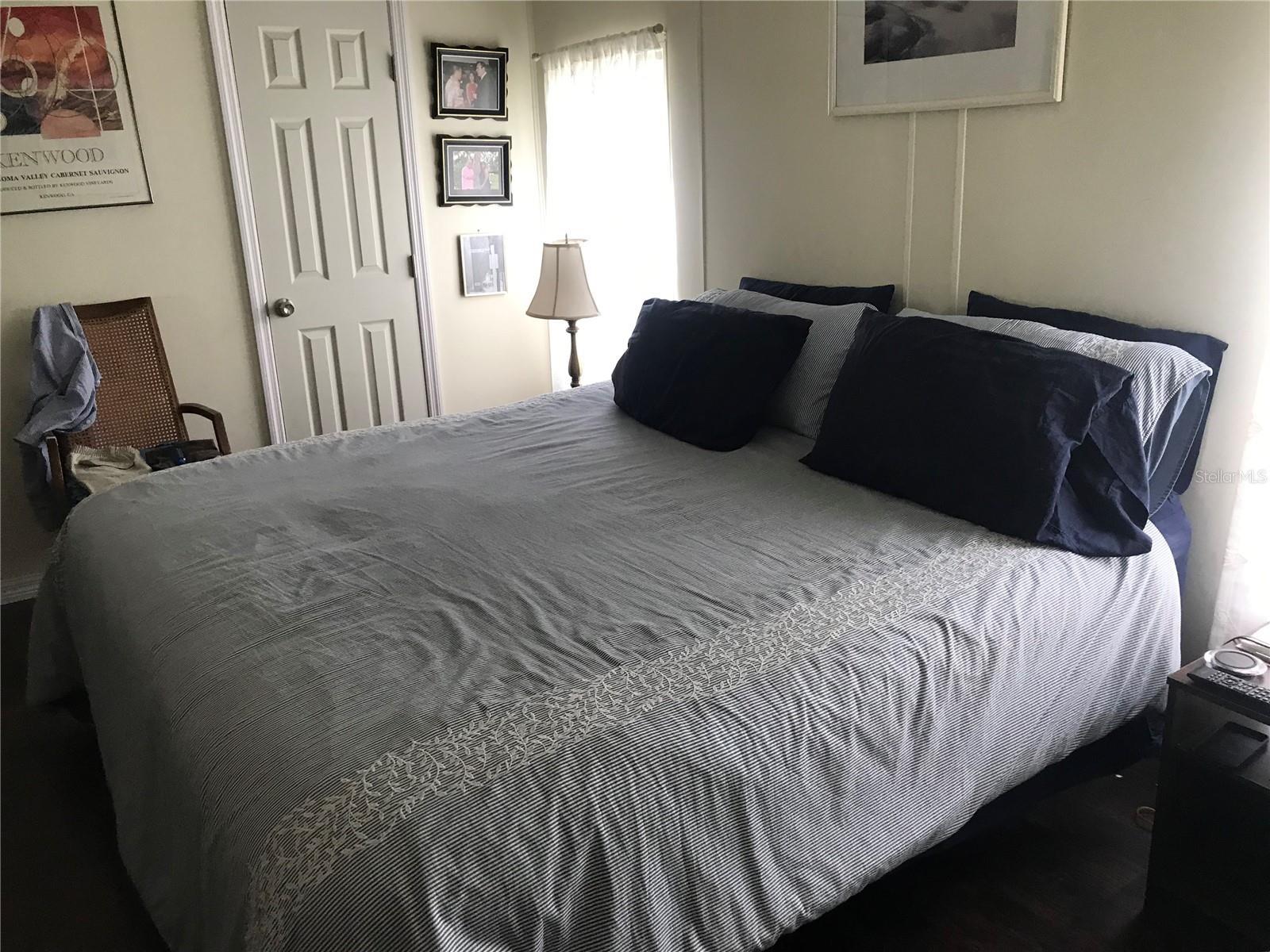 Image 18 of 23 For 4337 Indian River Drive W