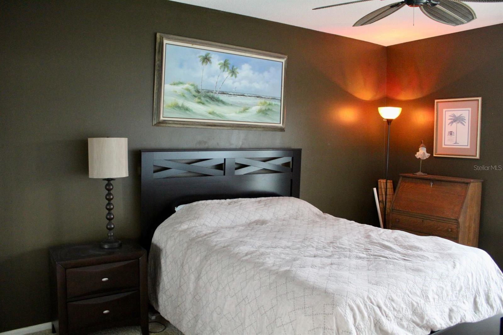 Image 13 of 20 For 715 Beach Street 306d