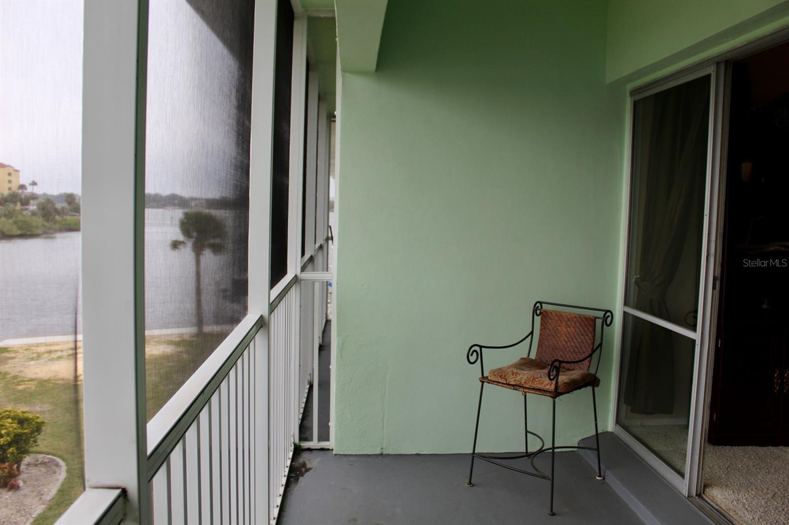 Image 19 of 20 For 715 Beach Street 306d