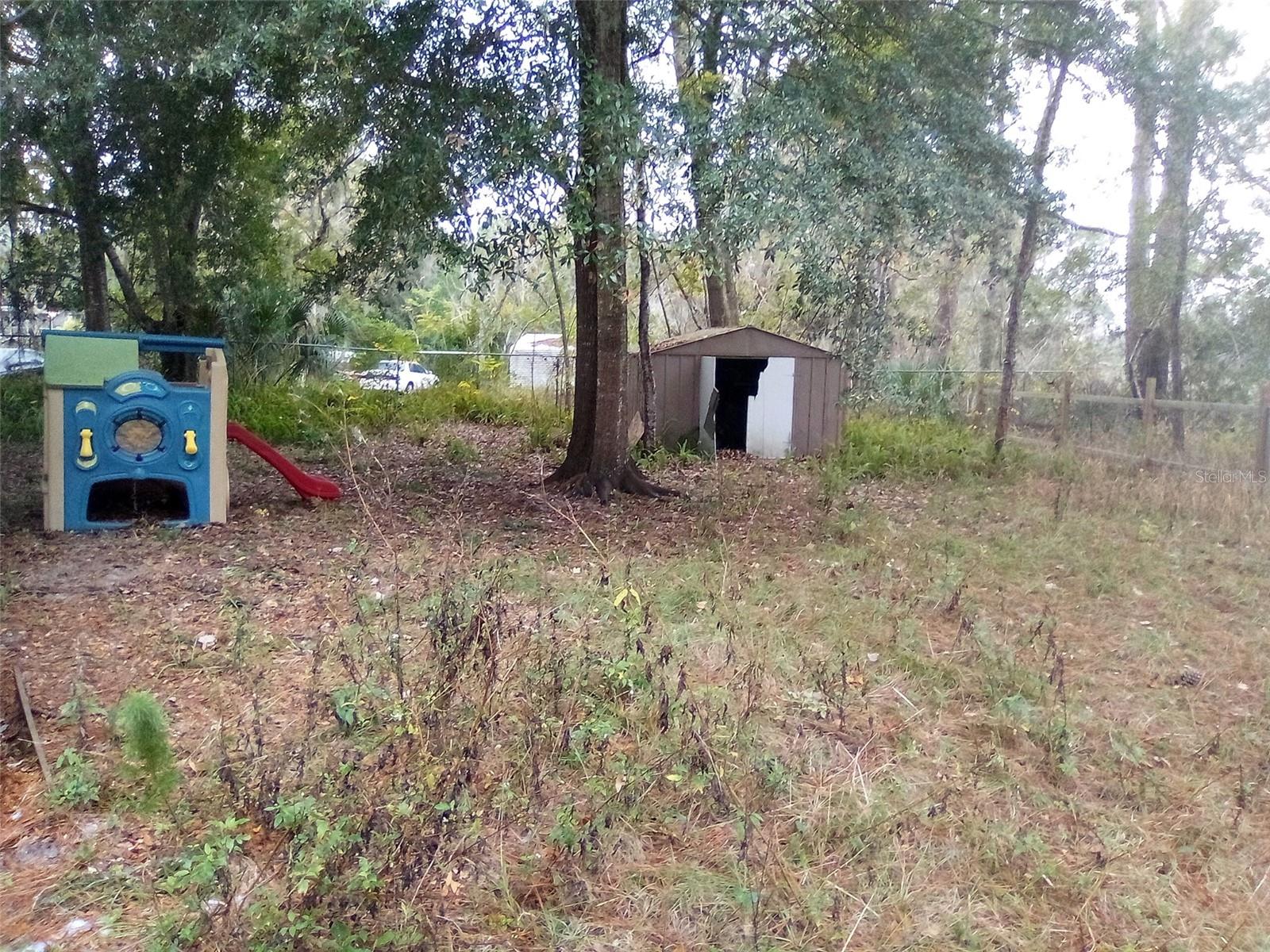 Image 15 of 18 For 44721 Forest View Road