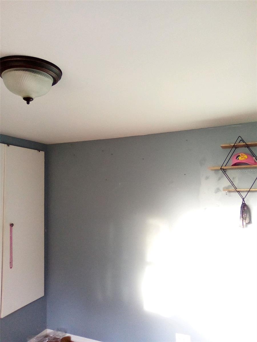 Image 2 of 18 For 44721 Forest View Road