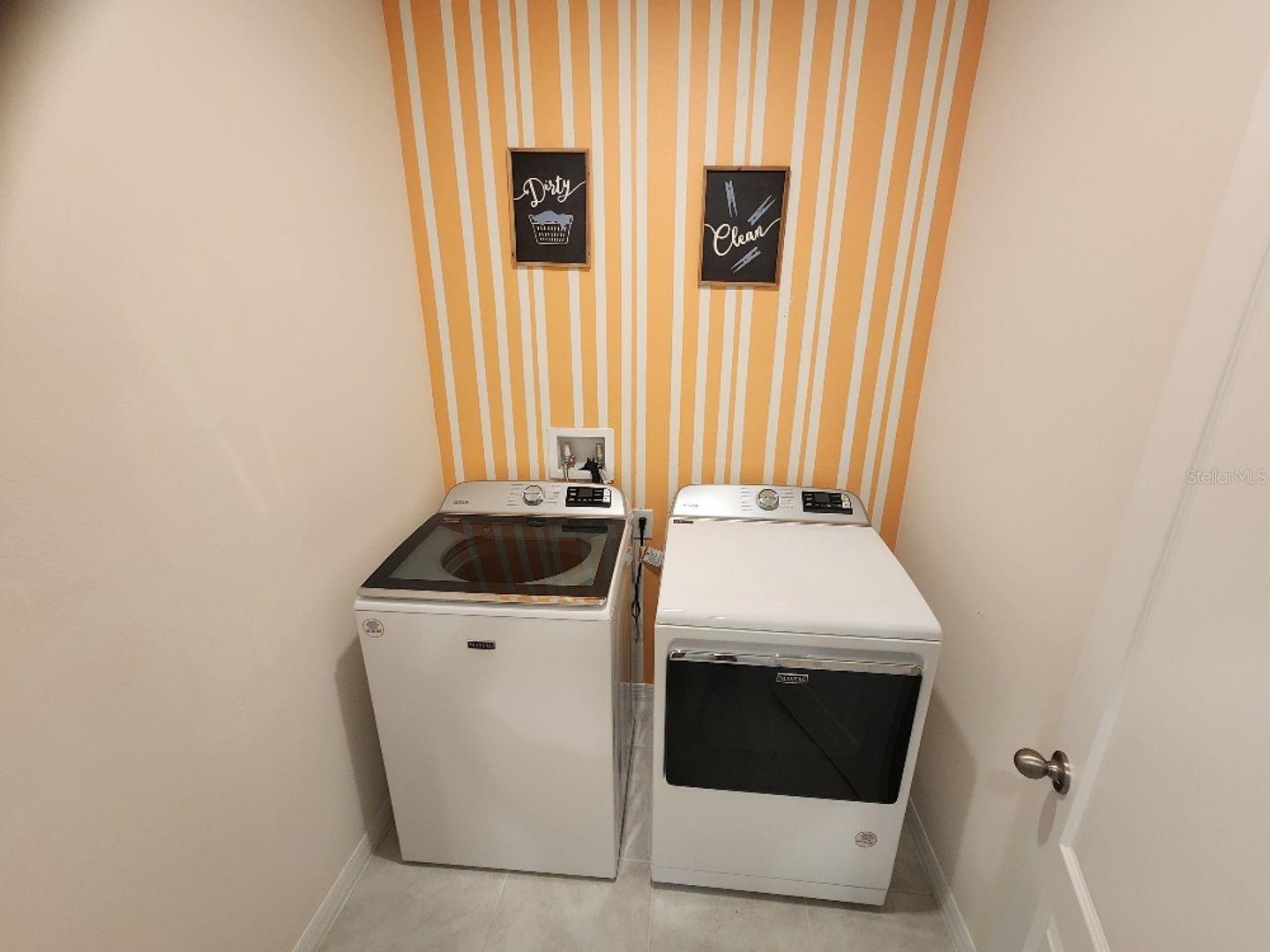 Image 17 of 25 For 915 Noble Run