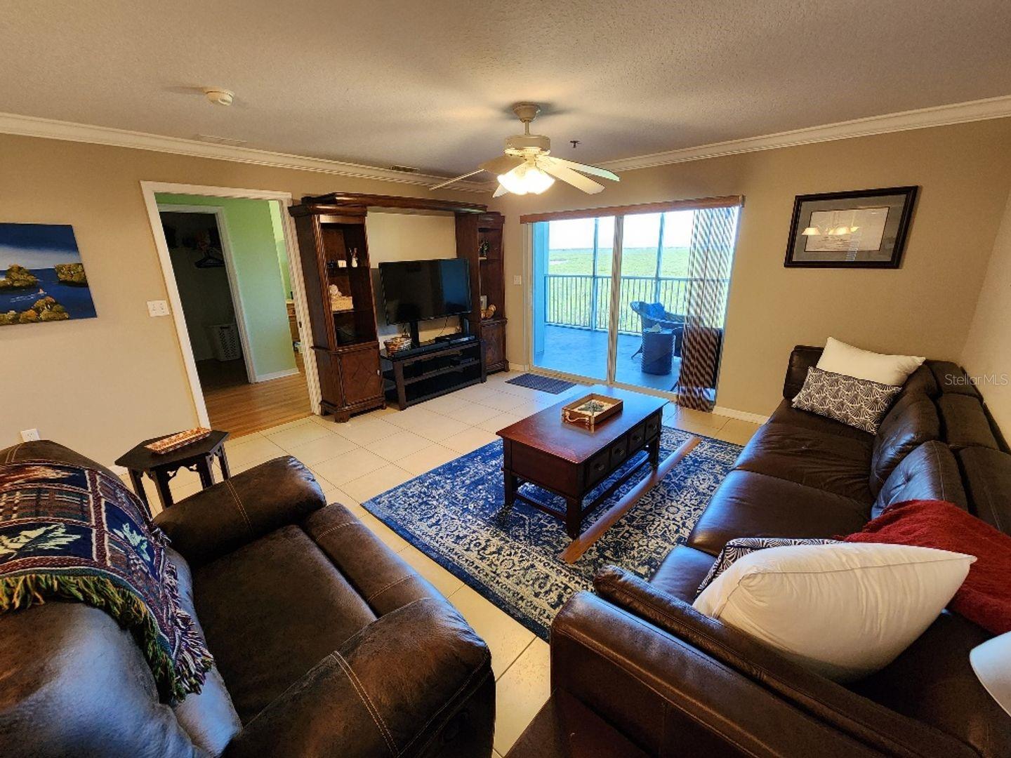 Image 3 of 22 For 5300 Atlantic Avenue 9-502