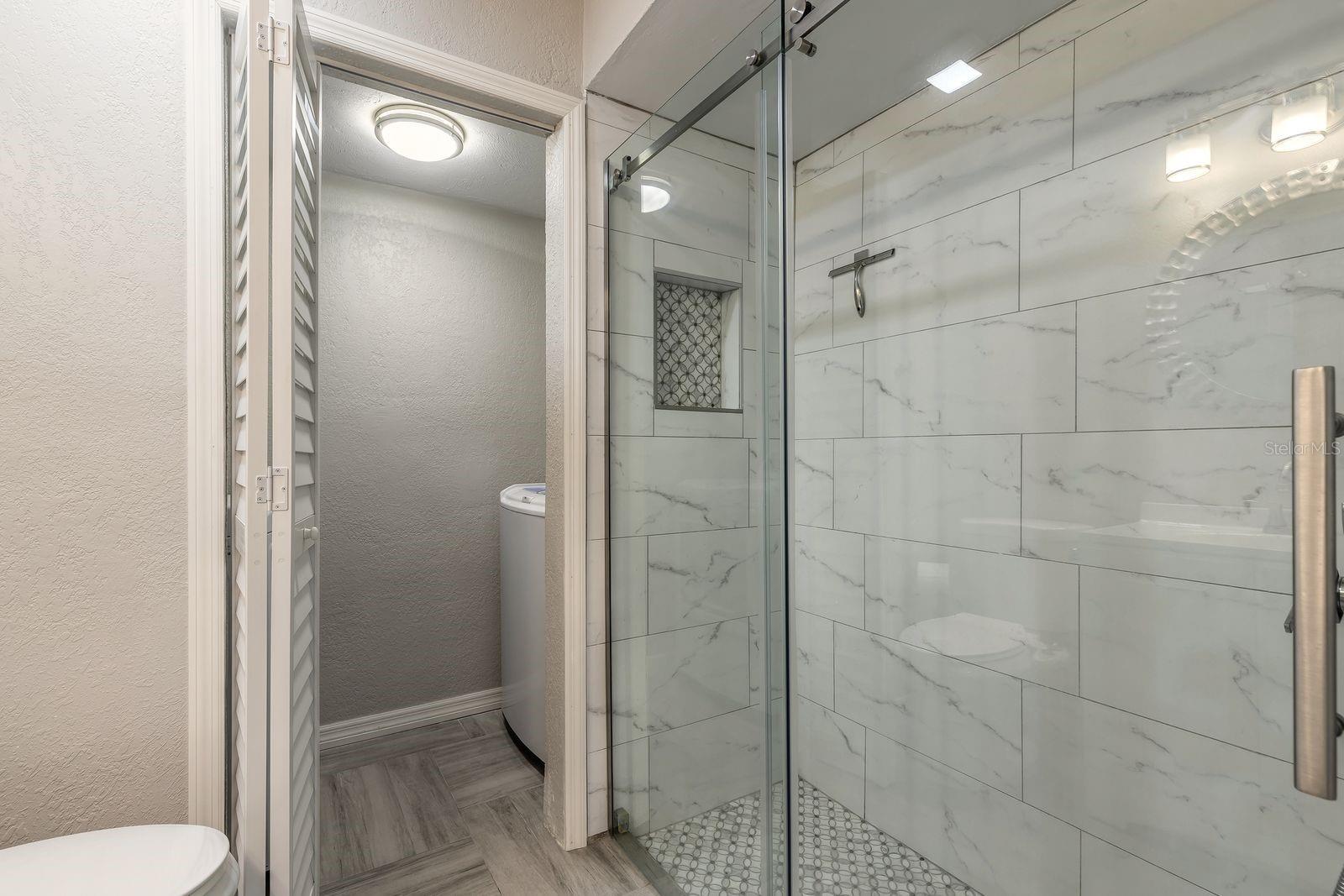 Image 16 of 28 For 139 Moonstone Court