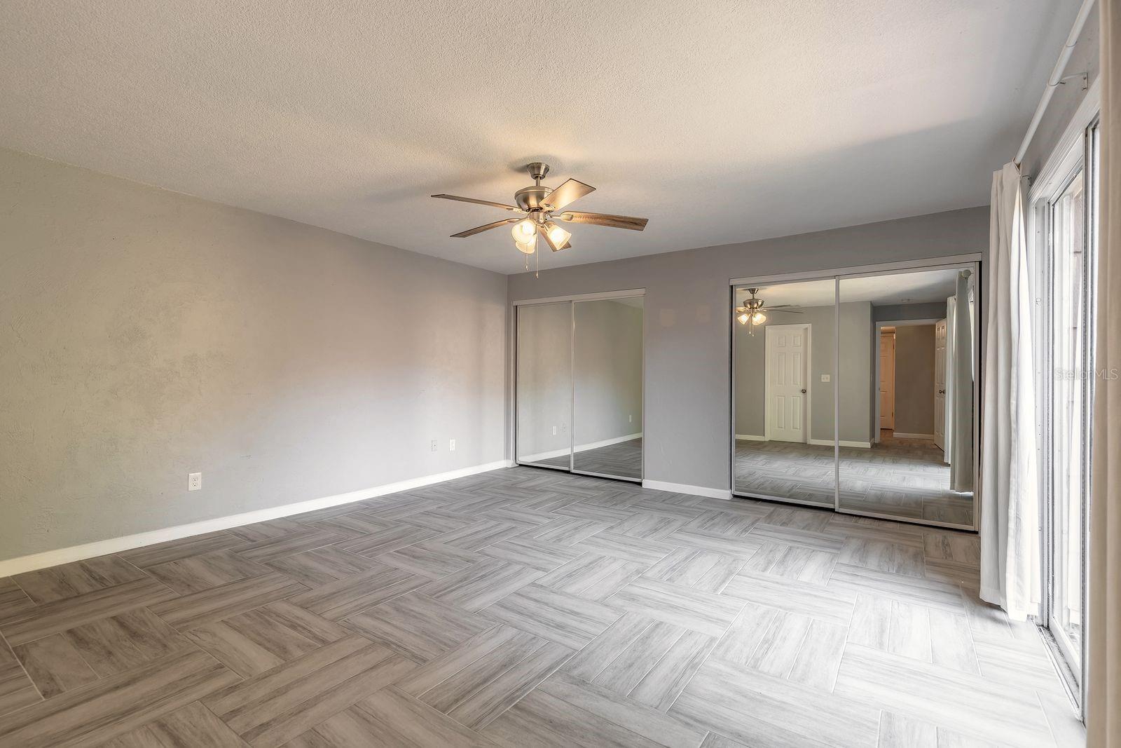 Image 17 of 28 For 139 Moonstone Court