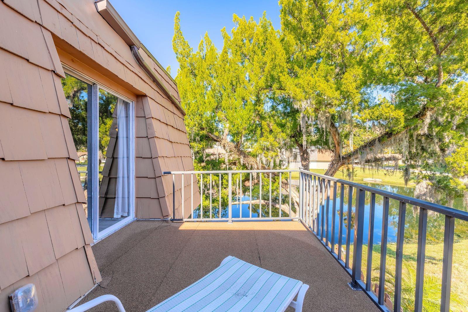 Image 3 of 28 For 139 Moonstone Court