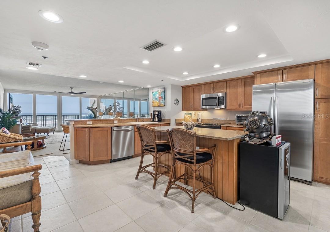 Image 10 of 44 For 257 Minorca Beach Way 904