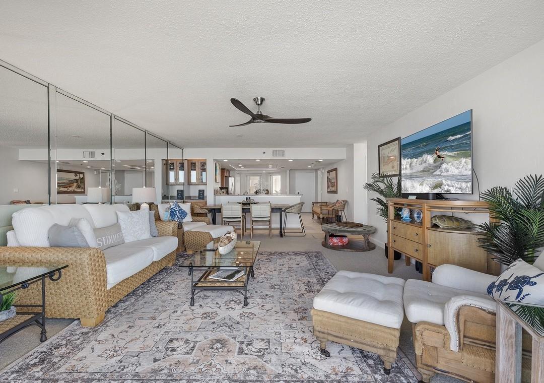 Image 15 of 44 For 257 Minorca Beach Way 904