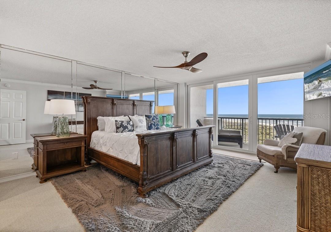 Image 19 of 44 For 257 Minorca Beach Way 904