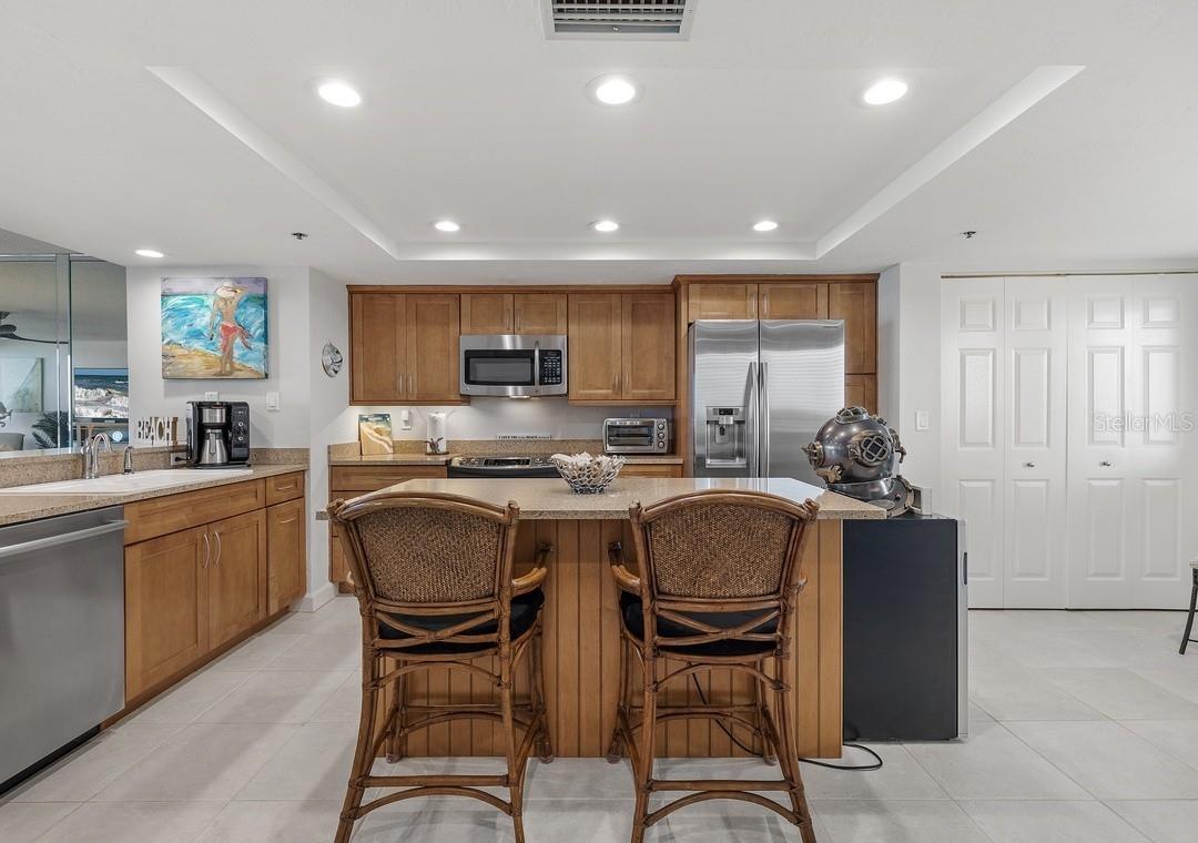 Image 6 of 44 For 257 Minorca Beach Way 904