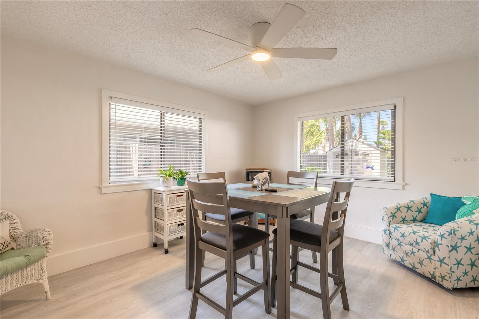 Image 15 of 41 For 208 Crawford Road