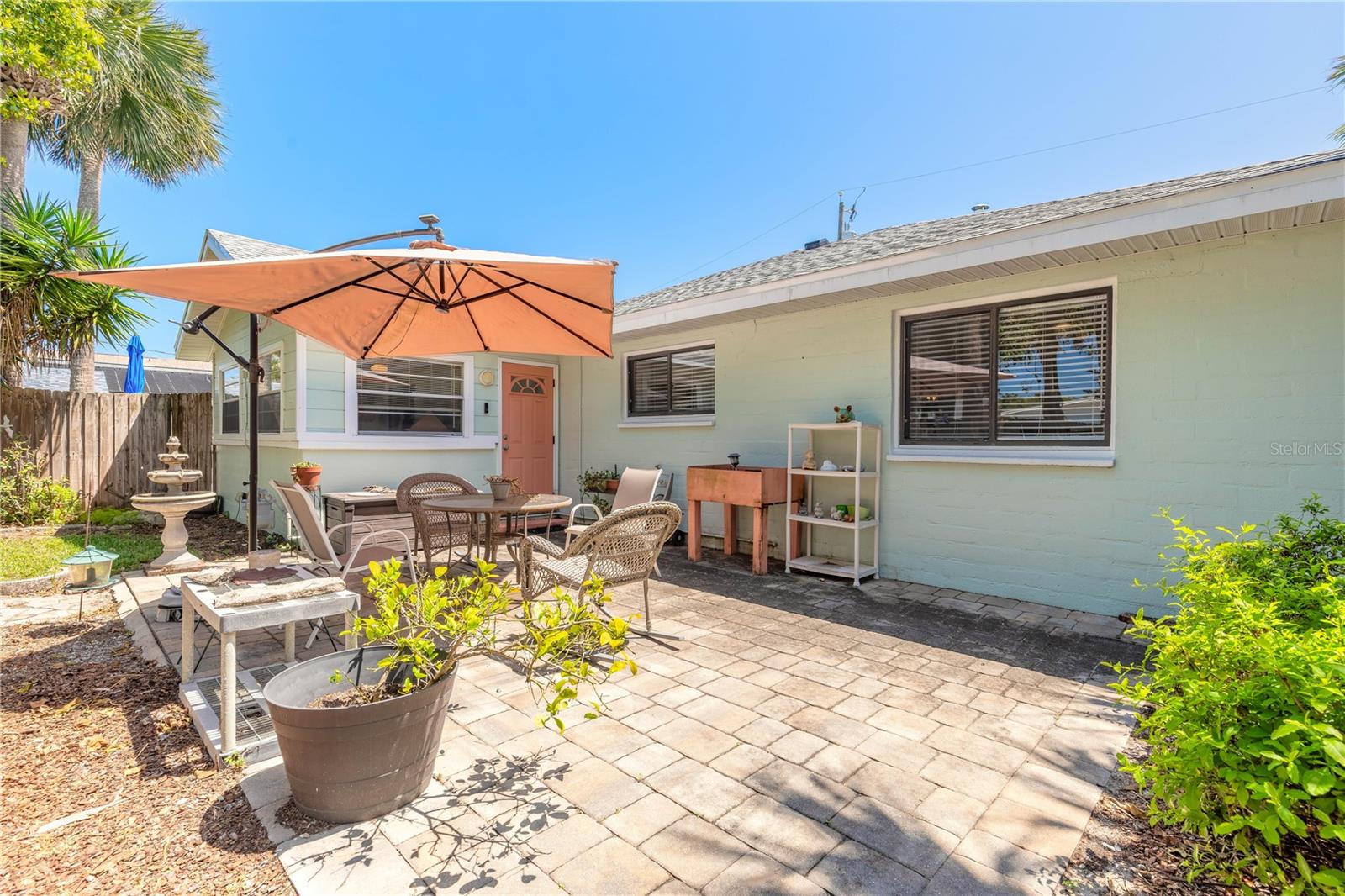 Image 27 of 41 For 208 Crawford Road