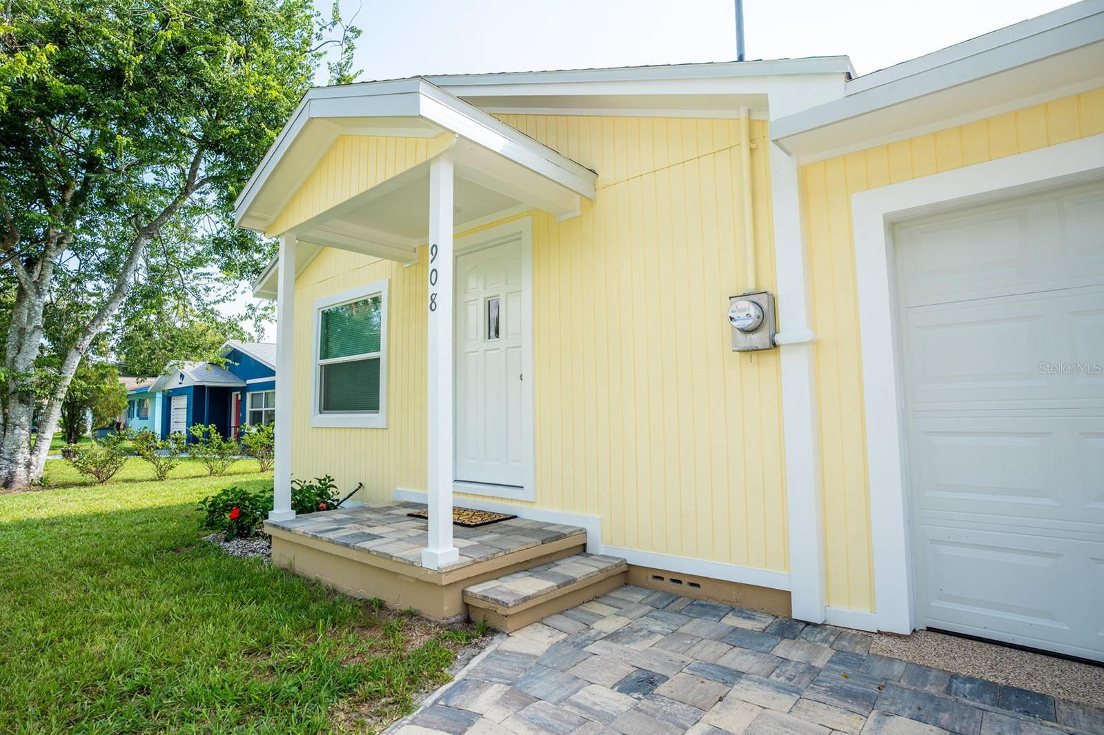 Image 27 of 33 For 908 3rd Street